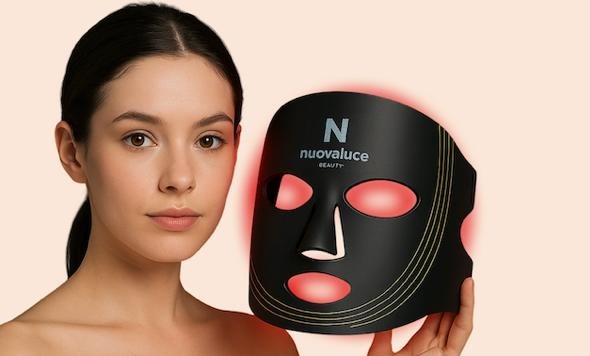 Woman holding Nuovaluce LED face mask