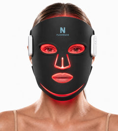 Model wearing Nuovaluce LED Max Light Therapy Face Mask