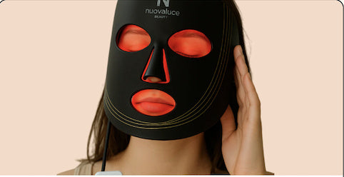 Nuovaluce LED mask for even-toned calm complexion